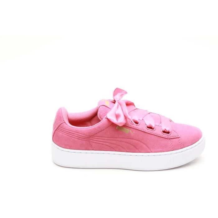 puma blanche ruban rose