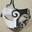  Noir et Blanc Halloween Hommes Costume Venitienne Greco-romaine Parti Masque de mascarade-1
