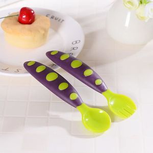 Vaisselle Couverts Le Repas De Bebe Tupperware Cuillere Pour Bebe Vert Hangeloffel Nouvelle Cuillere Cuillere Pour Bebe