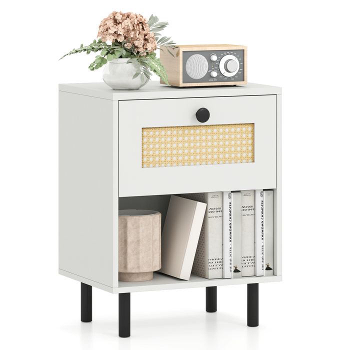 COSTWAY Table de Chevet en Rotin avec Tiroir et Étagère Ouverte Pieds Métalliques pour Salon Chambre Petits Espaces Blanc COSTWAY Table de Chevet en Rotin avec Tiroir et Étagère Ouverte Pieds Métalliques pour Salon Chambre Petits Espaces Blanc