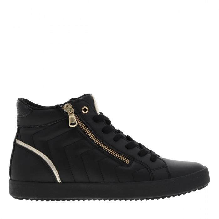predator rose adidas