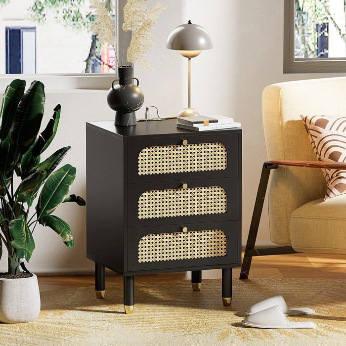 VINGLI Table de Chevet en rotin 3 Tiroirs Polyvalent Commode avec Prises et Ports USB pour Salon Chambre Bureau 40x35x61cm