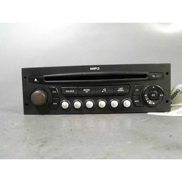 PIECES AUTO D'OCCASION - 657920 - KIT D'INSTALLATION D'AUTORADIO - AUTORADIO PEUGEOT 207 - B2-391023