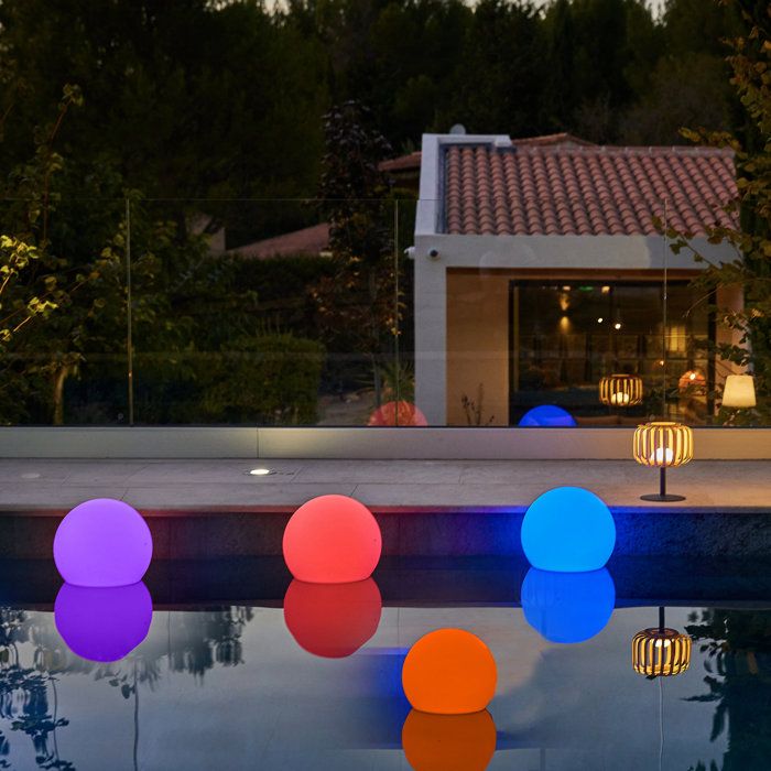 Palla Di Luce LED Galleggiante Bobby C40 - Multicolore, Ricarica A Induzione, Per Interni Ed Esterni