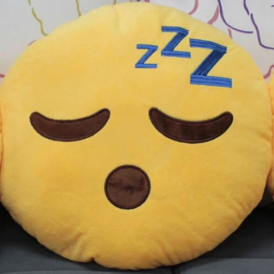 Coussin Emoji Souriant Malicieux – Jaune Tout Doux 13 Pouces