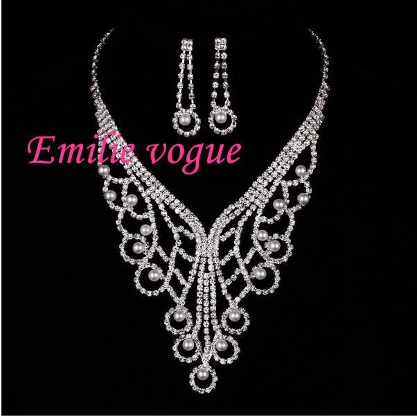 Parure Bijoux Mariage Collier Boucles D Oreilles De Perles Emilie Vogue Achat Vente Parure Parure Bijoux Mariage Colli Soldes Sur Cdiscount Des Le 20 Janvier