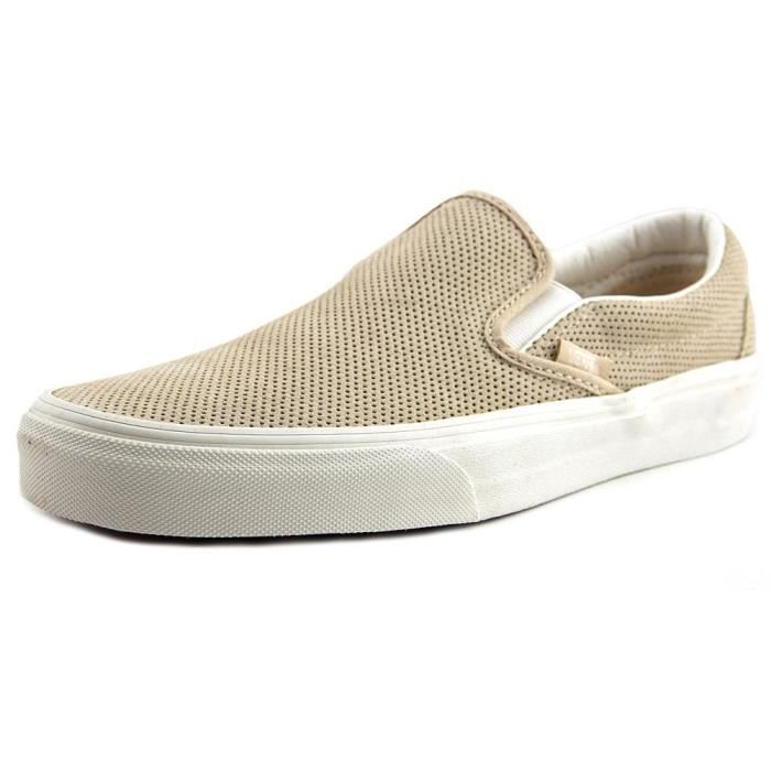 slip on daim