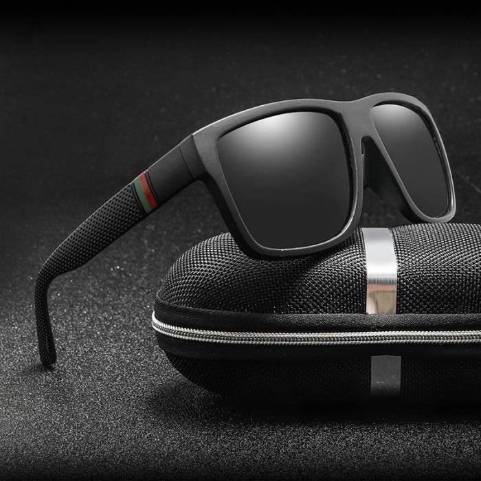 Lunettes de Soleil Polarisees Polaroid Carrees Retro Femme et Homme Noir Achat Vente lunettes de soleil Mixte Adulte Cdiscount