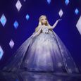 DISNEY PRINCESSES - Poupée Elsa - accessoires pour Poupée mannequin - Style Series - jouet de collection - dès 6 ans-1