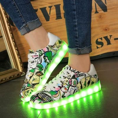 Chaussures Lumineuses à LED Unisexes Avec Chargement USB