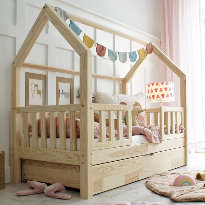 Lit cabane 90x190 barrières sommier et tiroir inclus Daisy Bois Lit cabane 90x190 barrières sommier et tiroir inclus Daisy Bois