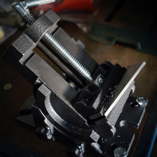 Étau De Précision 100mm Mâchoires Pivotant Vertical - Outil Atelier Établi Robuste