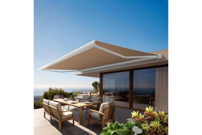 Store banne Coffre PROTECT 2 Blanc 6x3.5m Motoris&eacute; - Toile Taupe