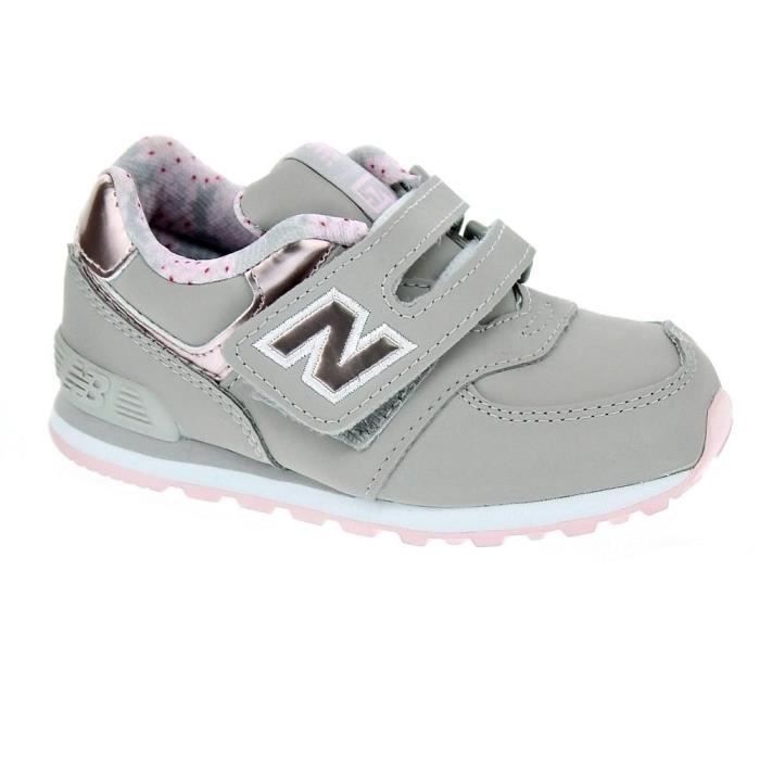 Chaussures New Balance Chaussons Girl Model 57425252_81154 Blanc ...