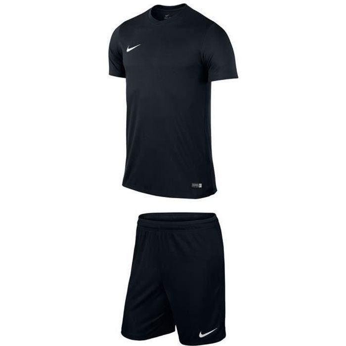 Ensemble Short et T-shirt Nike Noir 