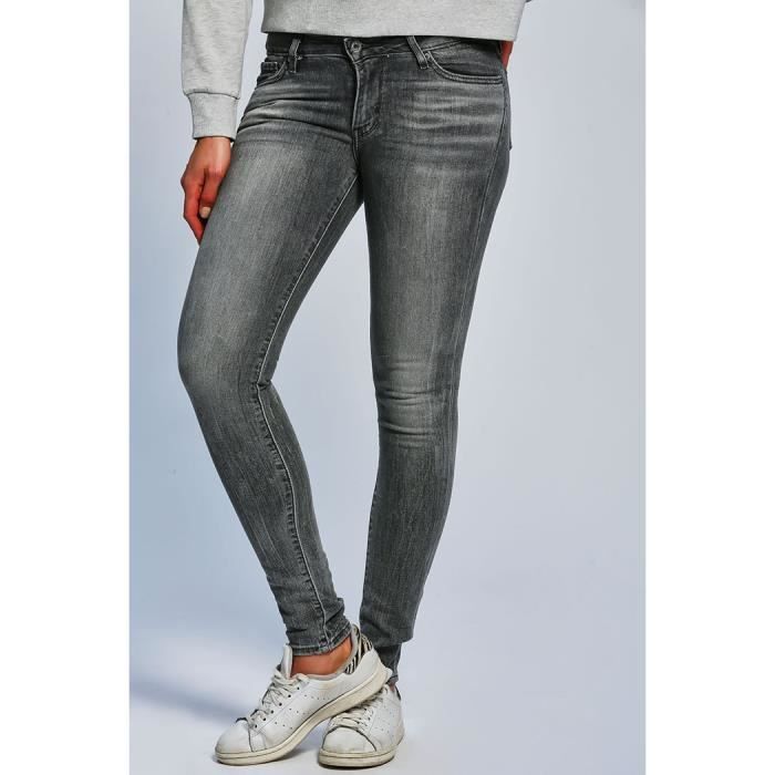 Levis 711 skinny gris 2025