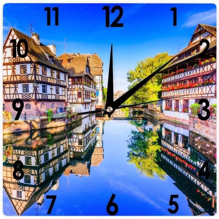 Horloge murale carrée bois – TEMPS DES HORLOGES