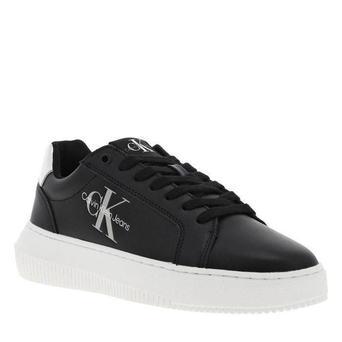 Calvin Klein Sneakers en cuir noir à semelle plateforme blanche et à lacets plats