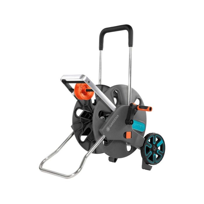 Dévidoir CleverRoll Easy de GARDENA : dévidoir sur roues d'une capacité de 100 particulièrement stable avec guidage confortable dans un cadre métallique robuste antigoutte 18520 20