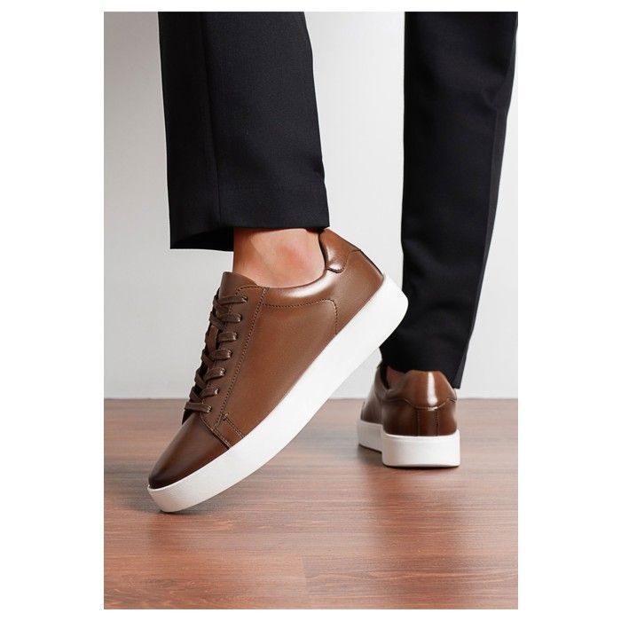 KEBELLO Baskets Homme Camel