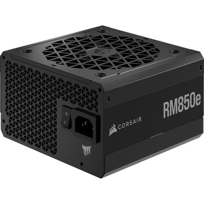 CORSAIR RMe Series RM850e Alimentation électrique interne ATX12V 2.53 / EPS12V 80 PLUS Gold CA 100 240 V 850 Watt Europe - vue 2