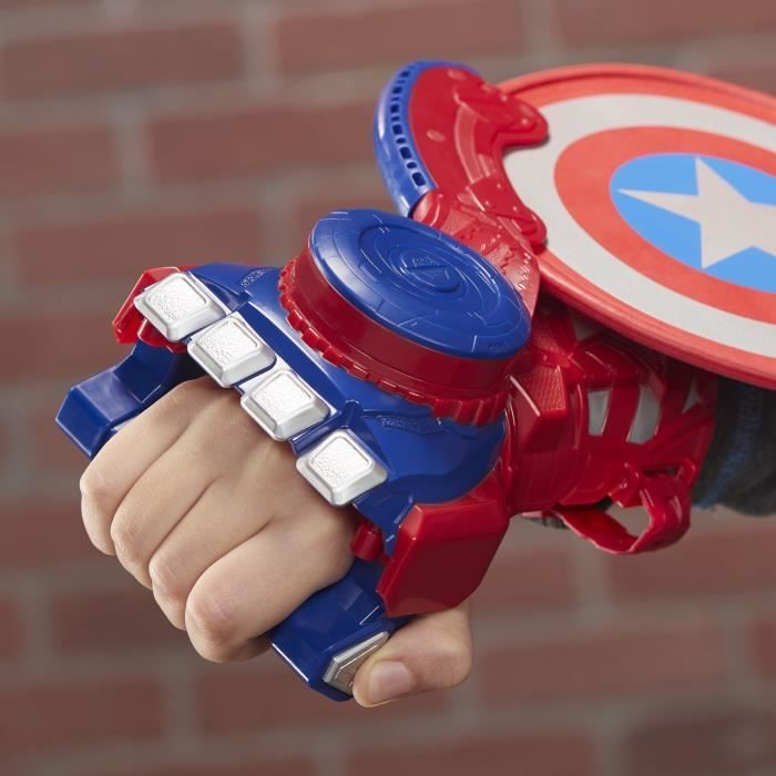 Pull Pinata Bouclier Captain America pour l'anniversaire de votre enfant -  Annikids
