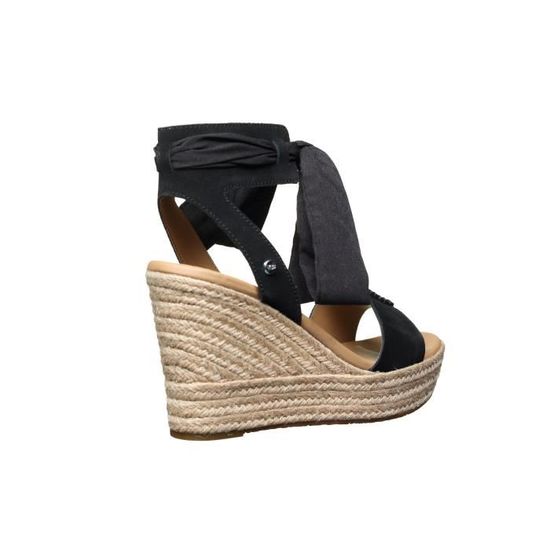 compensee ugg