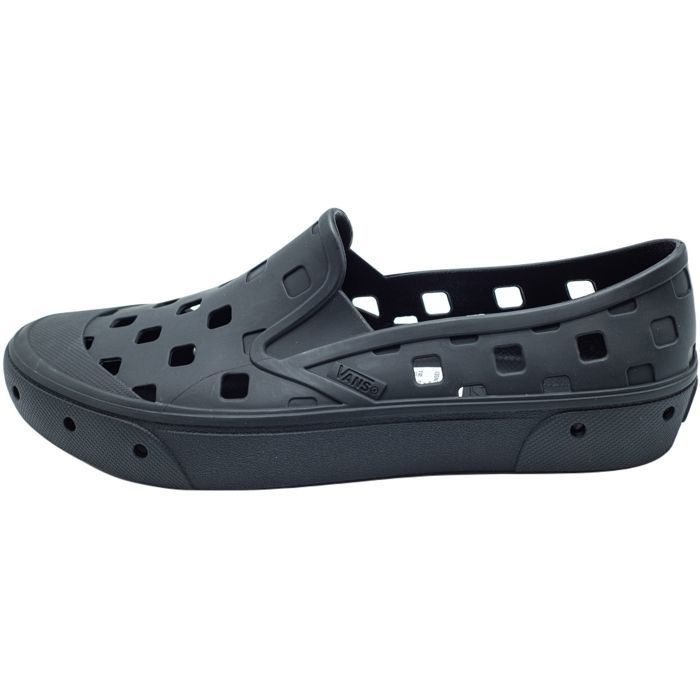 Vans Trek Slip-On