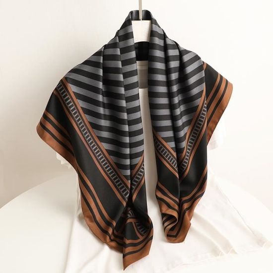 Écharpe Satin Carrée 90x90 Cm - Hijab Doux Multicolore, Neuf Avec étiquettes