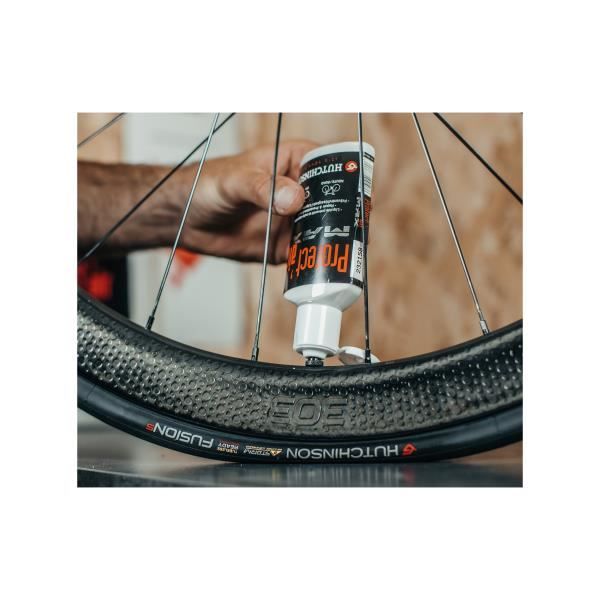 Liquide préventif anti crevaison Hutchinson Protect'air Max