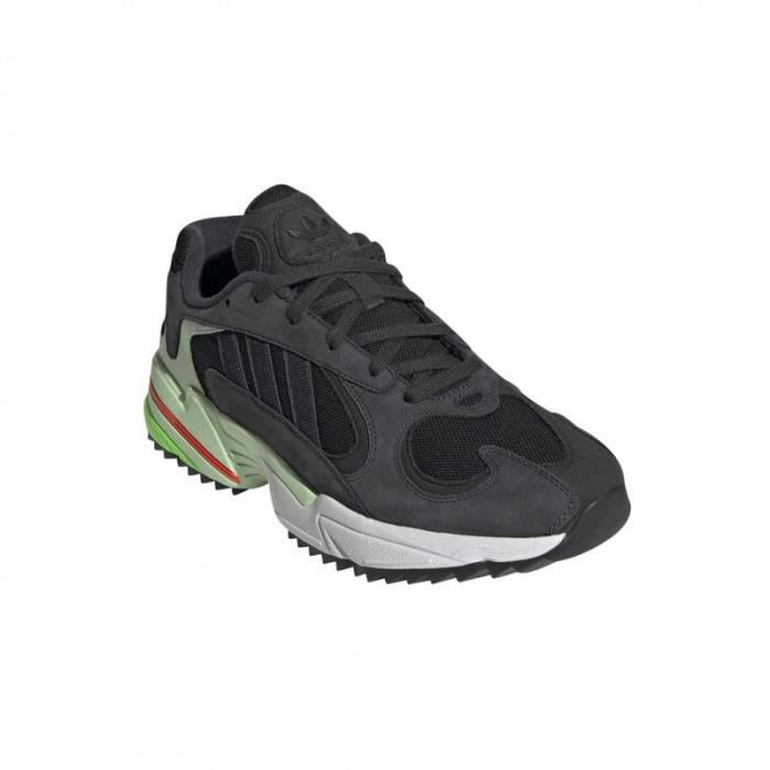 Basket adidas Originals YUNG-1 TRAIL Noir Tige en nylon avec