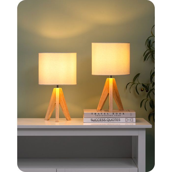 Lampe de table - EDISHINE - T21001 - Abat-jour lin blanc - Trépied bois - Douille E27 ampoule incluse