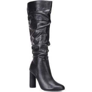 bottes tombantes plissées