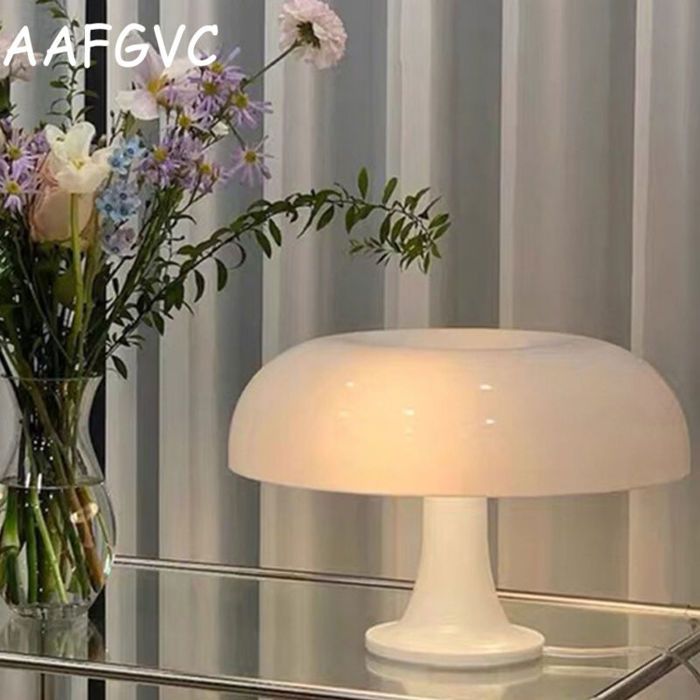 Lampe de table champignon Lampe de table en polycarbonate Blanc 4 sources lumineuses LED gratuites