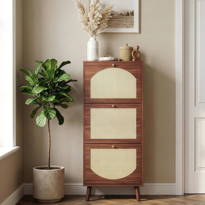 Meuble à Chaussures - ALIGHTUP - 3 Portes Inclinables en Osier Marron 54 x 24 x 135 cm