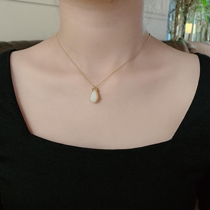 Collier de nacre géométrique français femme 2021 nouveau pendentif tempérament design simple tendance fée gaz ch NSXLAOAE3070