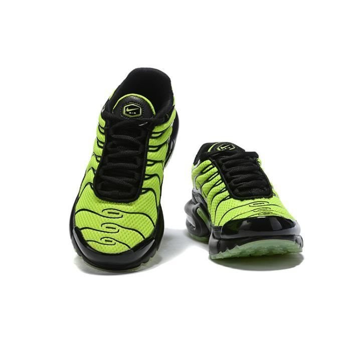Baskets Nike Air Max Plus TN Enfant Chaussures de Sport Vert Noir