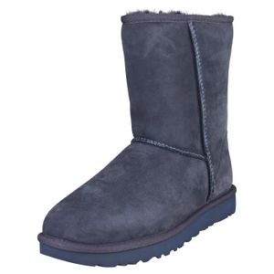 UGG CLASSIC SHORT II Marine - Chaussures Boot Femme 210,00 €