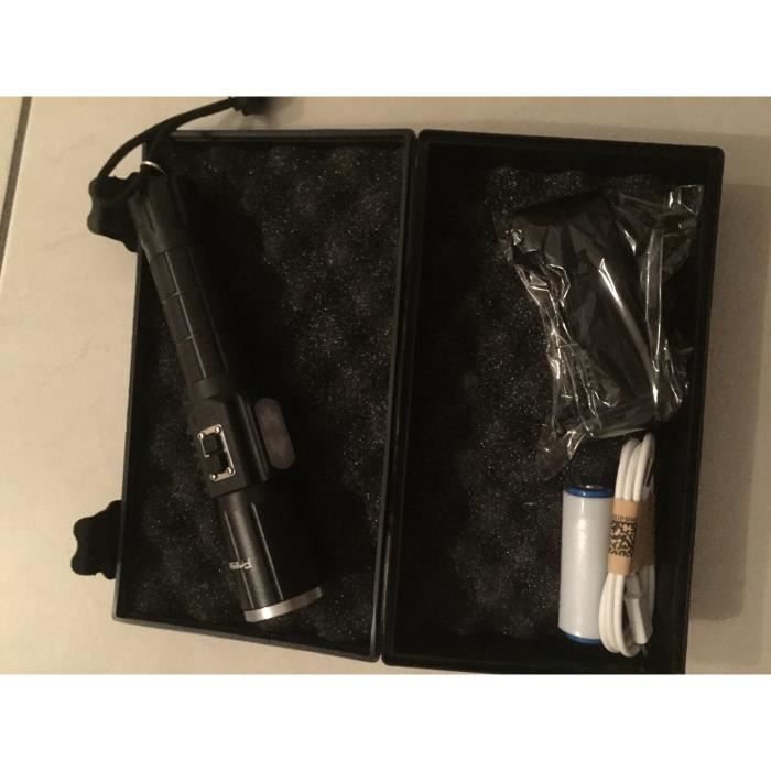 NOUVEAUTE LAMPE TORCHE PUISSANTE PLUS DE 800M ZOOM ELECTRIQUE