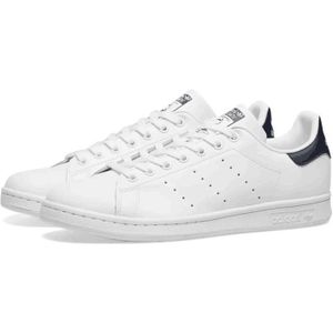 stan smith femme argent et blanc