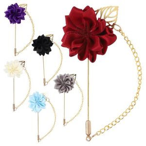 Broche Chaînée Or Pour Costume Homme - Élégante Et Festive !