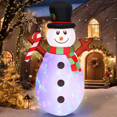 Jour De Neige Avec Le Père Noël Et Le Bonhomme De Neige Et Le Renne