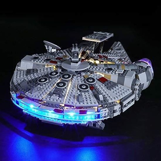 BRIKSMAX - Kit de LED pour Lego Star Wars Faucon Millenium, Compatible avec la Maquette Lego 75257 (Maquette Lego non inclus)