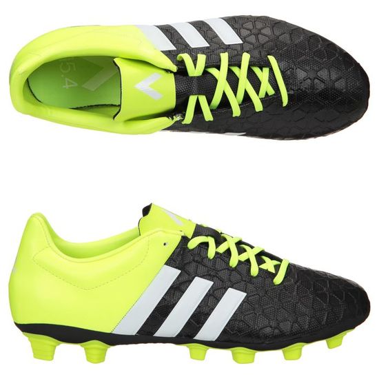 Chaussure de foot adidas 2015 outlet