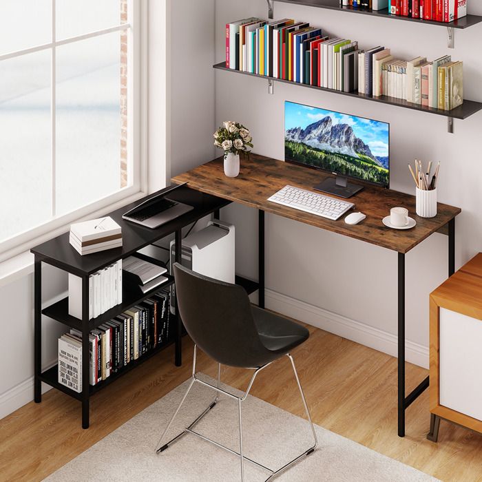 GIANTEX Bureau dOrdinateur en L Bureau dAngle Réversible 2 Étagères Cadre en Métal pour Salon Chambre 135 x 120 x 74 5 cm
