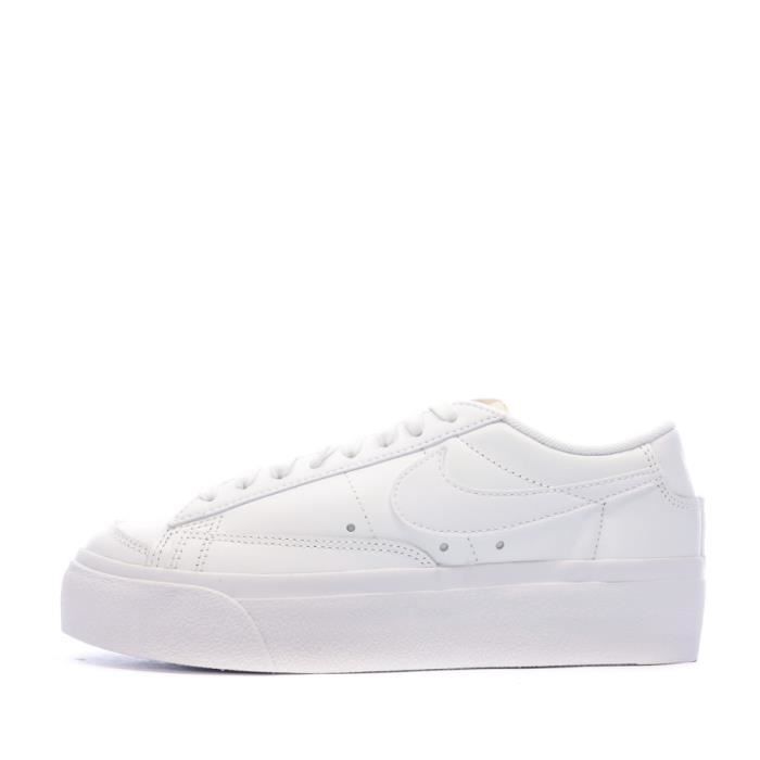 Baskets Blanche Femme Nike Blazer Low Platform Blanc Cdiscount Chaussures