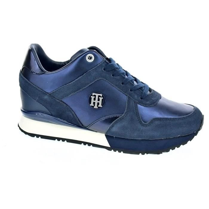 tommy hilfiger camo metallic wedge sneaker