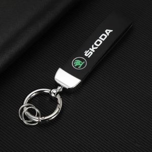 Porte-clés en métal Skoda Auto - Bagagerie et accessoires/Porte-clés -  Skoda Passion
