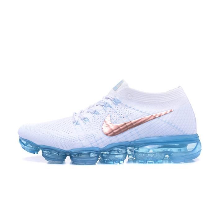 Nike Air VaporMax Flyknit Femme Chaussure De Running Clair Bleu - Cdiscount  Sport
