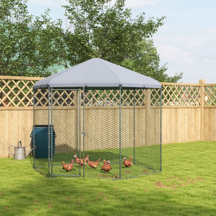 MOTHINESSTO2044-Enclos poulailler extérieur 5 m² parc grillagé dim. 2 8L x 2 45l x 2 46H - espace couvert - 5/8 poules